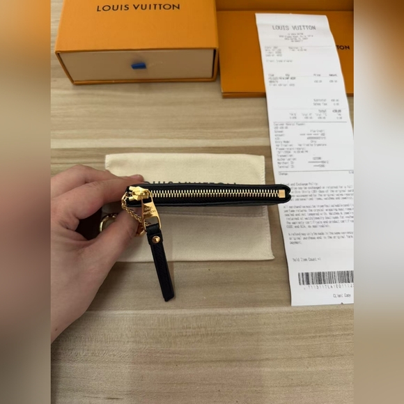 Louis Vuitton Key Pouch - Picture 6 of 15
